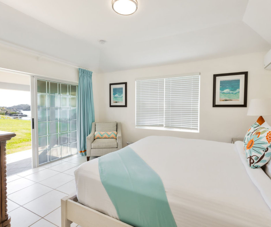 Oceanfront 2-Bedroom Suite with Kitchen